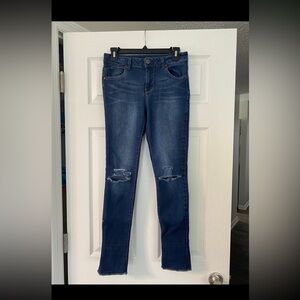 1822 Denim Ripped Skinnyjeans Size 4!
